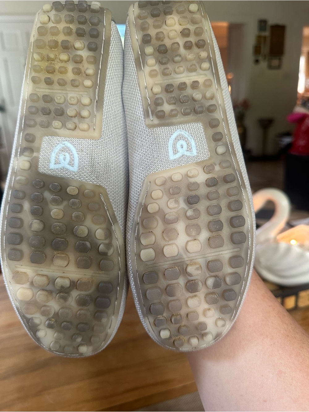 Rothy's Light Gray Knit loafers Size 7 a few small marks like new - Picture 8 of 10